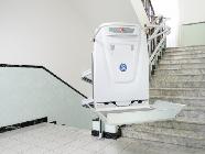 afbeelding van product Supra platformlift voor gebogen trap