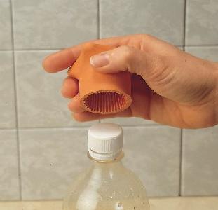foto van hulpmiddel Flessenopener plastic doppen