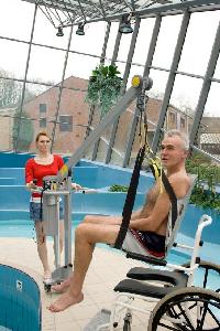 HANDI-MOVE Mobiele zwembadlift met sokkel A  3200