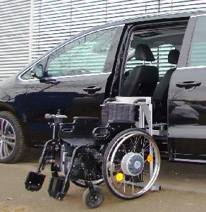 RAUSCH The Ladeboy S2 wheelchair not folded zijkant / rolstoel niet gevouwen