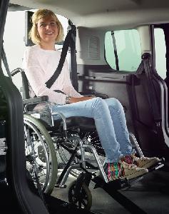 AMF-BRUNS Smartfloor / AMF-Bruns persoonsgordel bij rolstoelvergrendeling