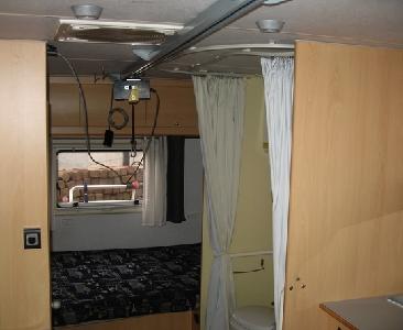 MOBIEL Autoaanpassingen Tilsysteem - plafondlift voor caravan