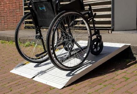 Opvouwbare oprijplaat VORP....