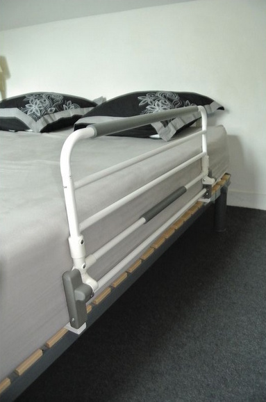 IDENTITES Bedhek Modulo Identités